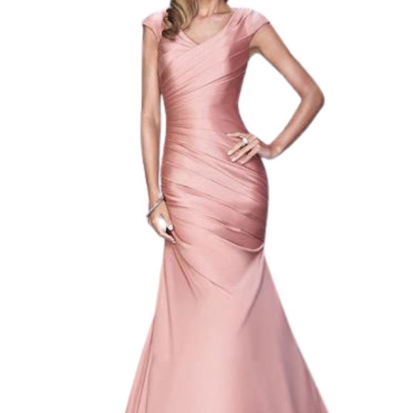 La Femme Dresses & Skirts - *La Femme 21610 Mother of the Bride Dress Antique Rose Size 6